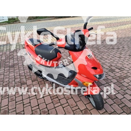 Aprilia SR